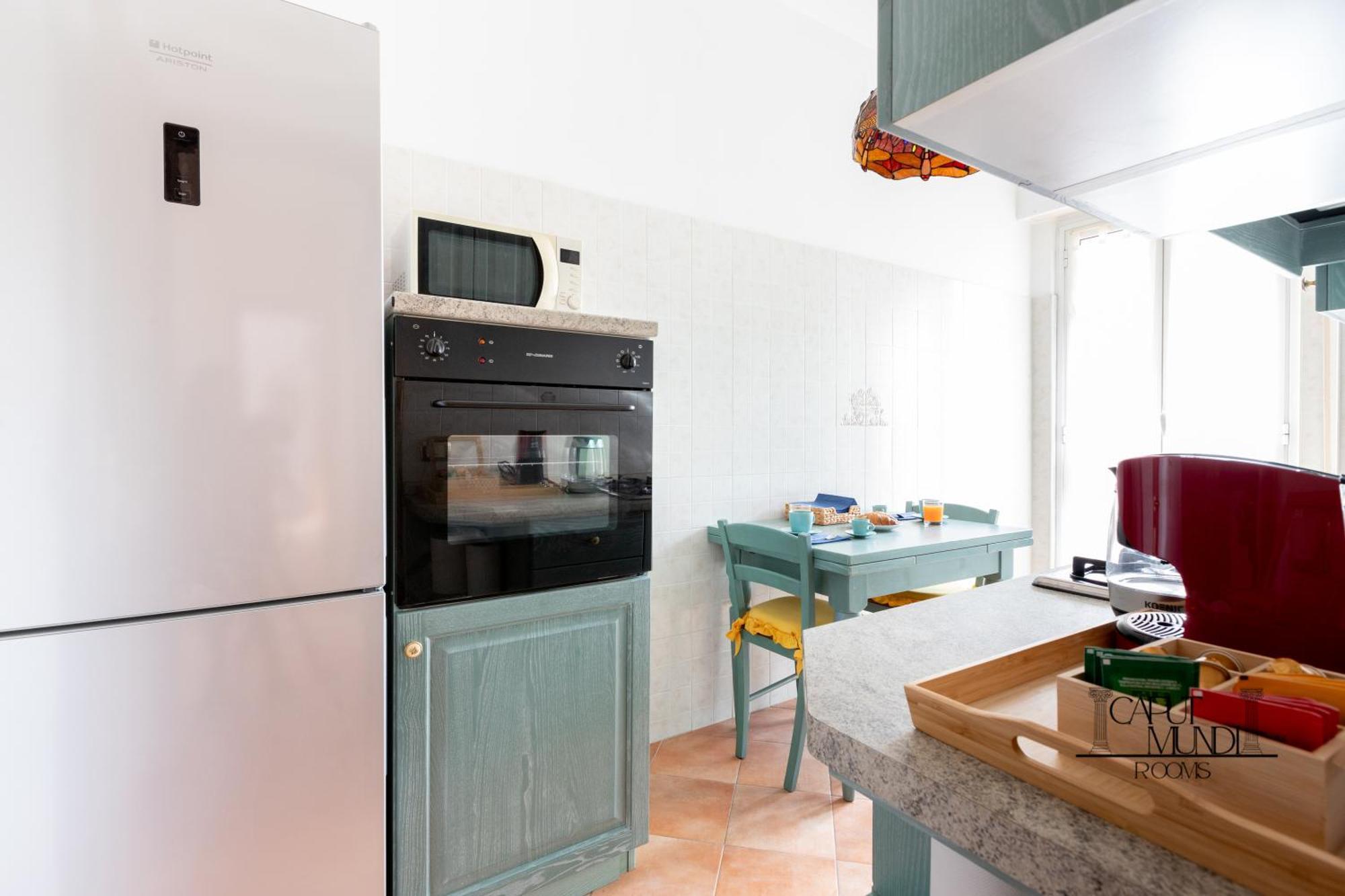 Caput Mundi - 100mt To Metro A, Terrace, A-c, 15 Min To Center Gasthof Rom